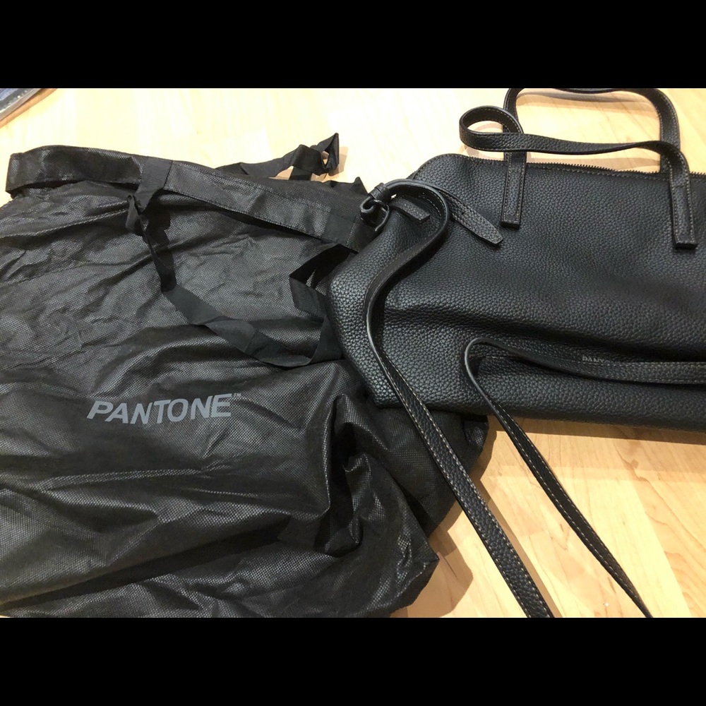 Pantone bag